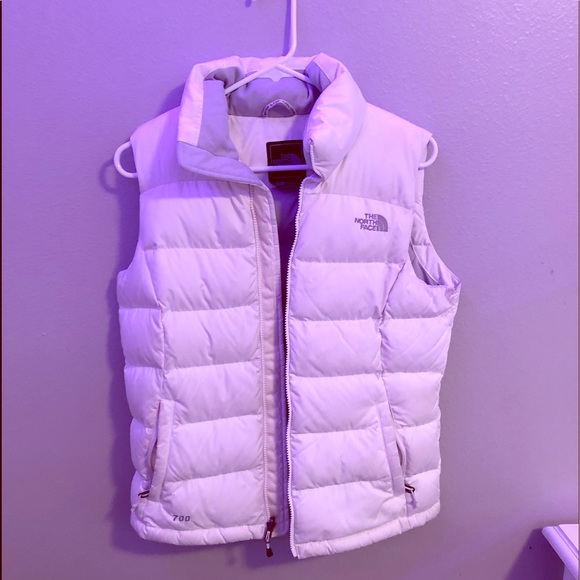 The North Face Jackets & Blazers - White north zip up face vest